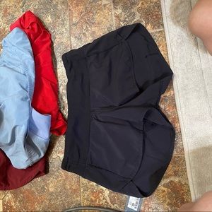 Lululemon speed up low rise lined short size 2.